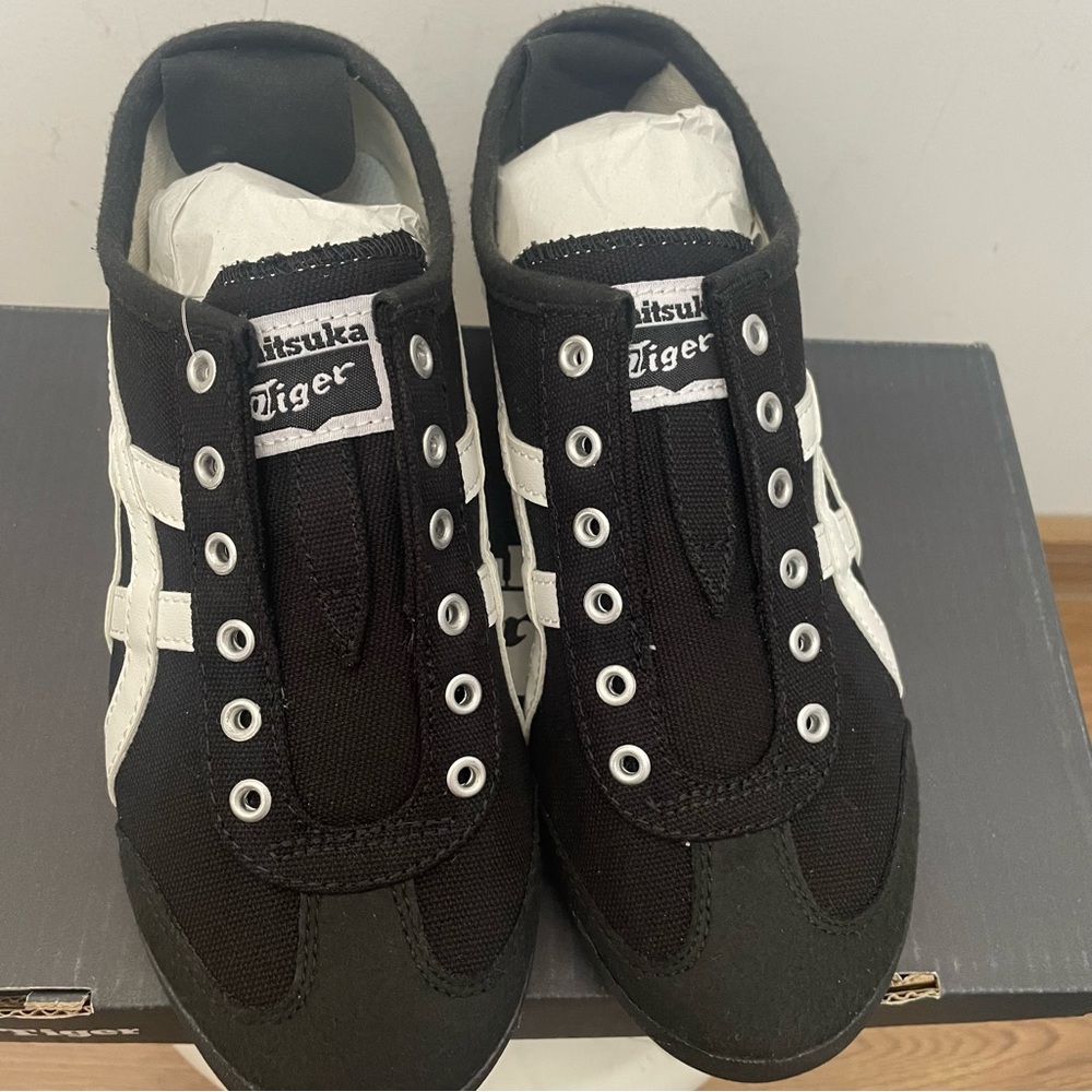 Onitsuka Tiger Mexico 66 Slip-On  EU 40